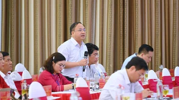 Nghệ An đang xây dựng cơ chế, chính sách cho cán bộ không chuyên cấp xã, xóm