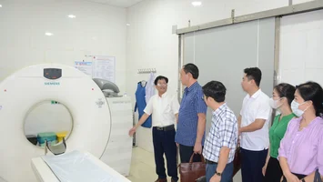 Giám sát công tác quản lý và tổ chức hoạt động của các cơ sở khám chữa bệnh tư nhân tại huyện Quỳnh Lưu