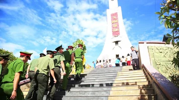 Sở Lao động, Thương binh và Xã hội trả lời cử tri Lê Thị Nghi, khối 4, phường Trường Thi, thành phố Vinh về thủ tục cấp bằng Tổ quốc ghi công