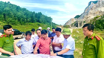 Hội đồng Nhân dân huyện Quỳnh Lưu giám sát công tác quản lý Nhà nước về khoáng sản tại xã Tân Thắng