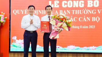Công bố quyết định điều động, bổ nhiệm Hiệu trưởng Trường Chính trị tỉnh Nghệ An