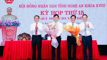 HĐND tỉnh Nghệ An miễn nhiệm, bầu bổ sung Ủy viên UBND tỉnh