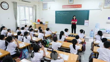 Bộ Giáo dục và Đào tạo trả lời kiến nghị cử tri về chế độ chính sách lương, xếp lương nghề nghiệp nhà giáo hiện nay
