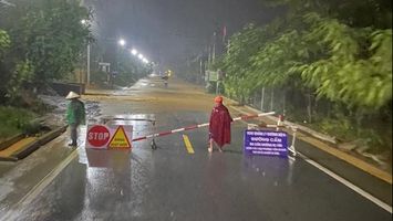 Sở Giao thông - Vận tải trả lời cử tri thôn 6 và 7, xã Khai Sơn, huyện Anh Sơn về tình trạng ngập úng trên tuyến QL7