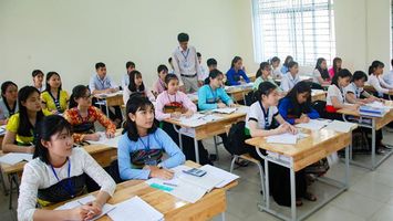Sở Giáo dục và Đào tạo trả lời cử tri huyện Tương Dương về chế độ chính sách hỗ trợ quản lý học sinh tại các trường dân tộc bán trú