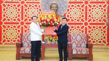 Bí thư Tỉnh ủy Nghệ An Thái Thanh Quý tiếp đoàn lãnh đạo cấp cao tỉnh Sa Vẳn Na Khẹt, Lào sang thăm, chúc Tết Giáp Thìn 2024