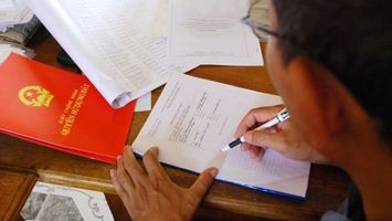 Cử tri huyện Anh Sơn kiến nghị thanh tra, kết luận cụ thể các trường hợp giao đất trái thẩm quyền
