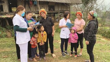 Sở Y tế trả lời cử tri cử tri các xã: Xá Lượng, Yên Hòa, huyện Tương Dương về nâng mức phụ cấp đối với cán bộ y tế thôn, bản