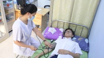 Giải tỏa nỗi niềm của đội ngũ nhân viên y tế học đường