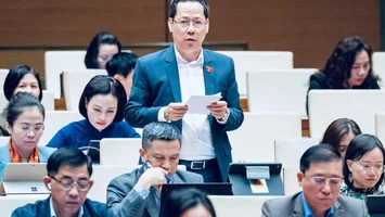 Đại biểu Trần Nhật Minh: Bổ sung chính sách hỗ trợ đào tạo nghề gắn với tạo việc làm cho thanh niên dân tộc thiểu số