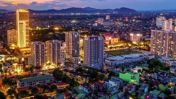 Nghệ An phấn đấu đến năm 2030 có 3 thành phố trực thuộc tỉnh