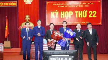 Kỳ họp thứ 22 HĐND huyện Con Cuông khoá XX quyết định nhiều nội dung quan trọng đối với phát triển kinh tế - xã hội của huyện năm 2025
