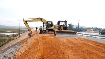 Sở Nông nghiệp và Phát triển nông thôn trả lời kiến nghị cử tri xã Xuân Lâm, huyện Nam Đàn về việc xây dựng lan can hai bên điểm cắt qua đê Tả Lam
