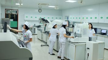 Tự chủ tài chính bệnh viện công: còn nhiều thách thức