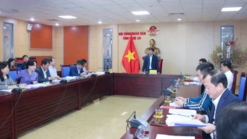 Ban Kinh tế - Ngân sách thẩm tra các dự thảo nghị quyết trình Kỳ họp chuyên đề của HĐND tỉnh Nghệ An