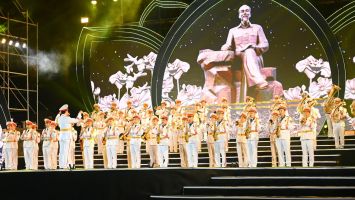 Chương trình nghệ thuật 'Sáng mãi lời dạy của Bác'