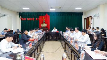 Chủ tịch UBND tỉnh Nghệ An Nguyễn Đức Trung tiếp công dân định kỳ tháng 3/2024