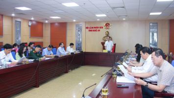 Hội đồng Nhân dân tỉnh Nghệ An thẩm tra phương án phân bổ gần 2.200 biên chế giáo viên