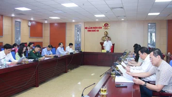 Hội đồng Nhân dân tỉnh Nghệ An thẩm tra phương án phân bổ gần 2.200 biên chế giáo viên