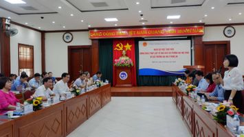 CƠ SỞ GIÁO DỤC ĐẠI HỌC CÔNG LẬP KHÓ THU HÚT NGƯỜI TÀI