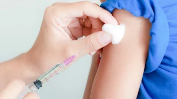 Bộ Y tế trả lời kiến nghị cử tri về việc đưa danh mục vắc xin phòng bệnh dại ở người vào danh mục thuốc bảo hiểm y tế