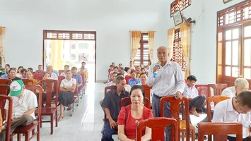 Phó Chủ tịch UBND tỉnh Bùi Đình Long tiếp xúc cử tri tại xã Nghi Mỹ, huyện Nghi Lộc