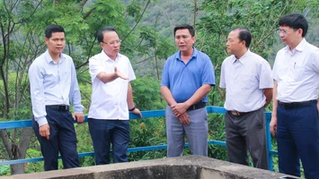 Huyện Kỳ Sơn kiến nghị các cấp tháo gỡ khó khăn, vướng mắc, tạo điều kiện để địa phương phát triển