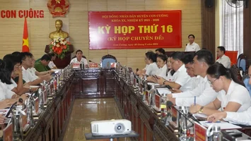 Kỳ họp thứ 16 HĐND huyện Con Cuông thông qua chủ trương sắp xếp đơn vị hành chính cấp xã