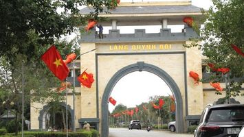 Tạm dừng sáp nhập quê 'Bà chúa thơ Nôm' Hồ Xuân Hương