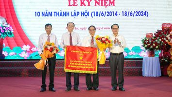 Kỷ niệm 10 năm thành lập Hội Hỗ trợ gia đình liệt sĩ tỉnh Nghệ An