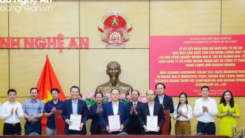 Ký kết biên bản ghi nhớ đầu tư dự án 450 triệu USD sản xuất pin năng lượng mặt trời tại Nghệ An