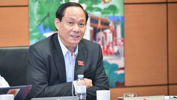 Thảo luận tổ 3: Đầu tư Chương trình mục tiêu quốc gia về văn hóa phải có trọng tâm, trọng điểm, tránh dàn trải