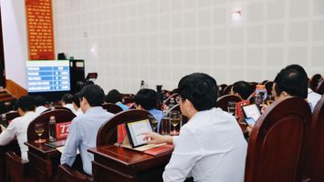 HĐND tỉnh ban hành Nghị quyết thông qua Đề án đẩy mạnh phân cấp trong các cơ quan hành chính nhà nước trên địa bàn tỉnh Nghệ An