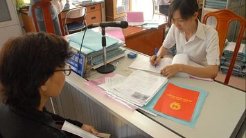 Sở Tài nguyên và Môi trường trả lời cử tri xã Tân Long, huyện Tân Kỳ về cấp giấy chứng nhận quyền sử dụng đất cho người dân đã làm nhà ở từ năm 1992 trên đất của Công ty Cổ phần nông nghiệp Sông Con