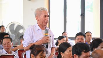 Công tác cấp giấy chứng nhận quyền sử dụng đất tiếp tục được cử tri nhiều địa phương kiến nghị đến Đoàn ĐBQH tỉnh sau kỳ họp thứ 7, Quốc hội khóa XV