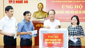 Thường trực HĐNĐ, Đoàn ĐBQH tỉnh và Văn phòng Đoàn ĐBQH và HĐND tỉnh quyên góp ủng hộ đồng bào phía Bắc bị thiệt hại do bão số 3