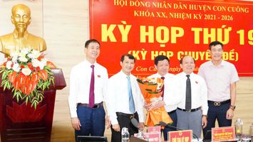 Kỳ họp thứ 19 HĐND huyện Con Cuông quyết định một số nội dung quan trọng thuộc thẩm quyền của HĐND huyện