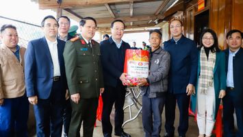 Nhân lên những cái Tết an vui