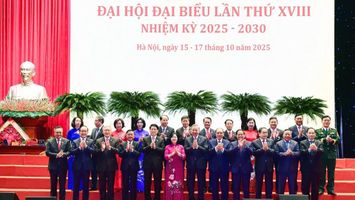 Bộ Chính trị, Ban Bí thư: Tiếp tục bố trí cán bộ không phải người địa phương