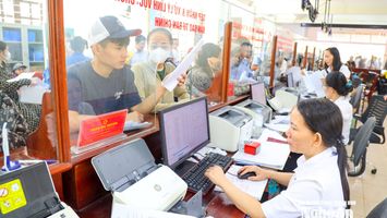Đẩy mạnh chuyển đổi số, nâng cao chất lượng phục vụ Nhân dân