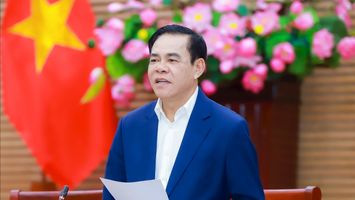 Chủ tịch UBND tỉnh Nghệ An Võ Trọng Hải chủ trì phiên họp thường kỳ của UBND tỉnh