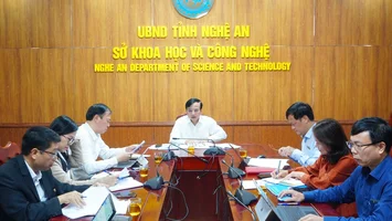 Thường trực HĐND tỉnh khảo sát công tác chuyển đổi số trước phiên chất vấn tại kỳ họp thứ 35 HĐND tỉnh