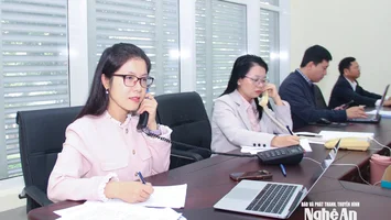 20 lượt cử tri gửi ý kiến qua điện thoại trực tuyến đến Kỳ họp thứ 35, HĐND tỉnh Nghệ An