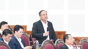 Giám đốc Sở Nội vụ Nghệ An lý giải nguyên nhân không đưa cán bộ cấp huyện trước đây vào chính sách hỗ trợ cho cán bộ về cơ sở
