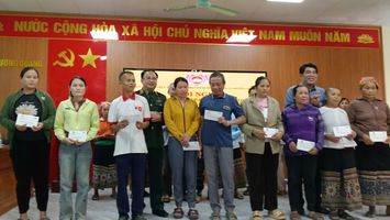 Cử tri xã Mường Quàng phản ánh nhiều vấn đề về dân sinh trên địa bàn
