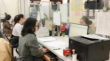 TOÀN VĂN: Thông tư 002/2025/TT-BNV sửa đổi, bổ sung hướng dẫn chế độ với cán bộ, CCVC, người lao động trong sắp xếp bộ máy