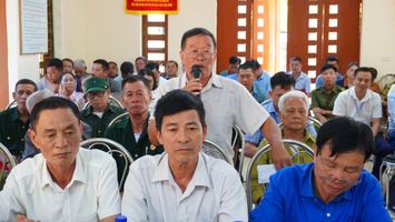 Đại biểu HĐND tỉnh tiếp xúc cử tri tại huyện Tương Dương
