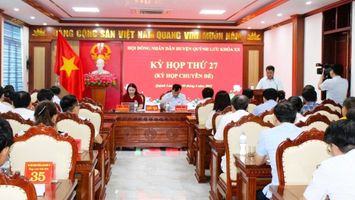 HĐND huyện Quỳnh Lưu thông qua các Nghị quyết về quyết toán ngân sách và điều chỉnh vốn đầu tư công