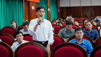 Nhiều kiến nghị của cử tri Nghệ An trước Kỳ họp thứ 9, Quốc hội khóa XV được tổng hợp và báo cáo Ủy ban Thường vụ Quốc hội