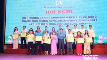 Công bố quyết định thành lập 23 Công đoàn xã, phường tại Nghệ An